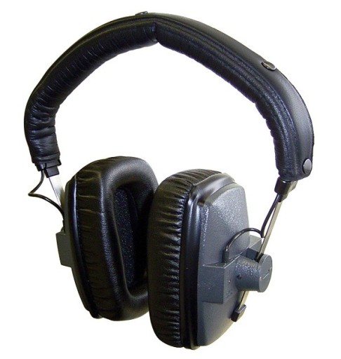 BEYERDYNAMIC DT 150 - студийные наушники