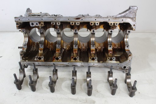 БЛОК ДВИГАТЕЛЯ M54B25 M54 2.5B BMW E39