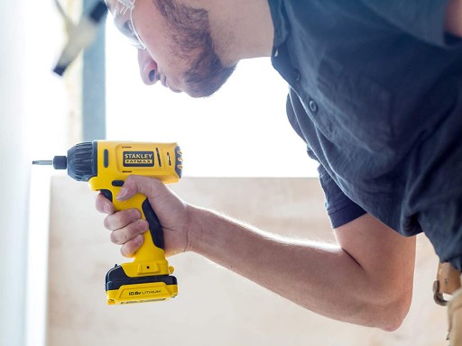 STANLEY FMC041S2 отвертка ударный гайковерт 10,8В
