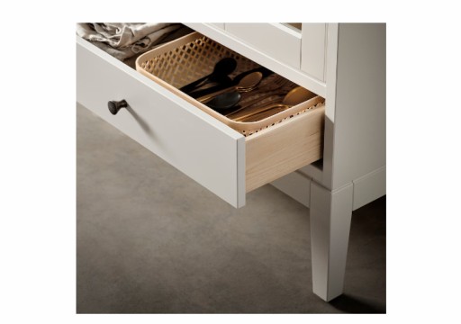 Шкаф IKEA IDANAS со стеклянными дверцами белый 121x50x135 см