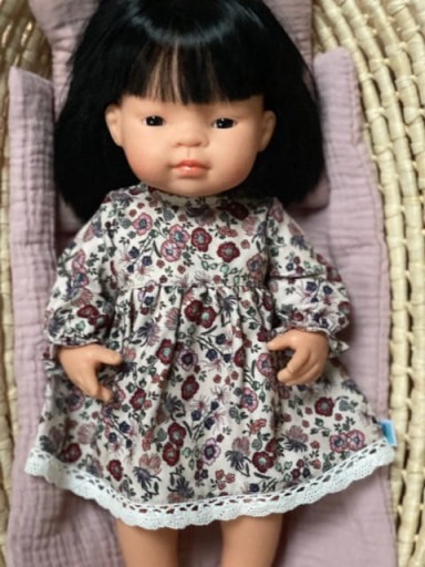 Sukienka dla lalki Miniland 38 cm w kwiaty