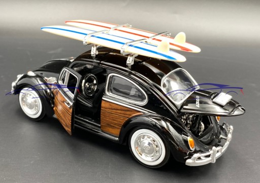 Volkswagen Beetle + доски для серфинга 1:24 Motormax 79591 черный
