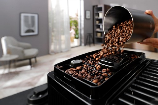 Ekspres ciśnieniowy DeLonghi ECAM 220.22.GB 1450W 15bar 1,8L Czarny