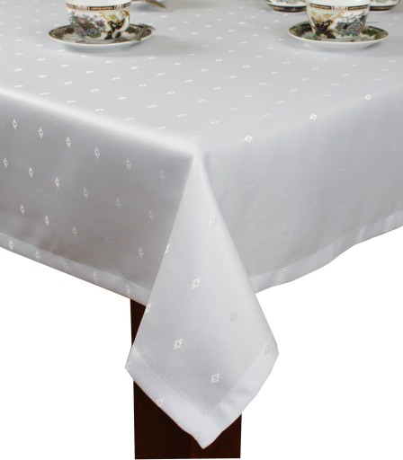 Obrus biały plamoodporny Żakard 140x200cm świąteczny