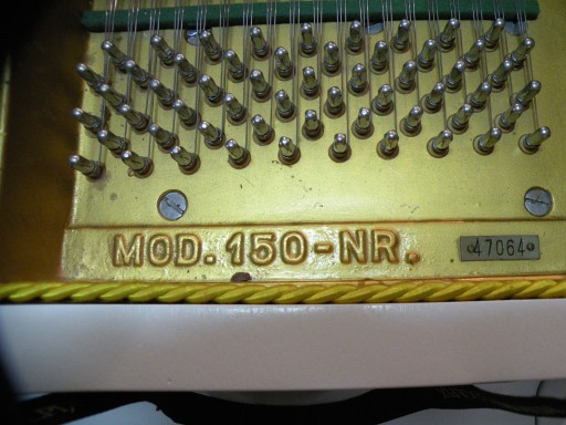 Пианино SCHIMMEL, длина 150 см, белое