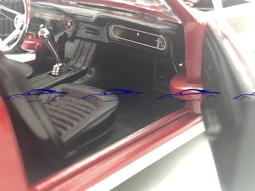 Ford MUSTANG 1/2 купе 1964 1:24 Motormax 73273