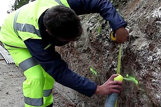 12x FARBA GEODEZYJNA SPRAY FLUO SOPPEC ŻÓŁTA
