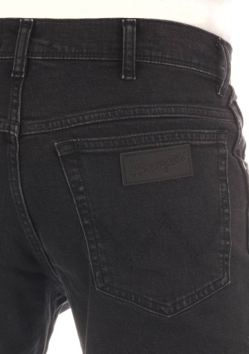 WRANGLER TEXAS SLIM CASH ЧЕРНЫЙ W12SHT240 33/30