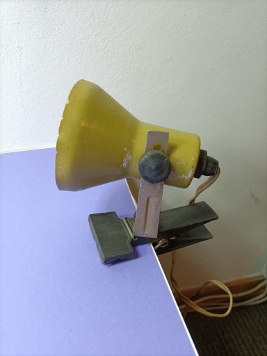 Lampka PRL LO-1 z klipsem design PRL (7