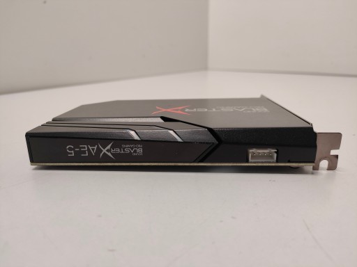 Звуковая карта Creative Sound BlasterX AE-5 / повреждена