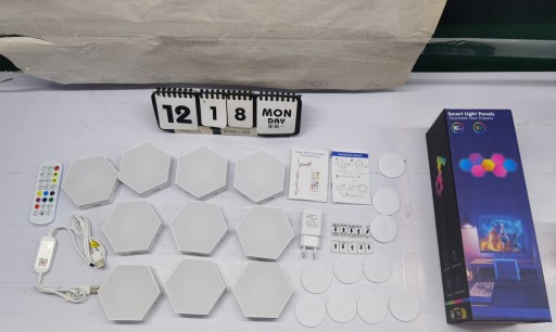 lampa wisząca lampa hexagon 10 -punkty światła zintegrowane źródło led RGB
