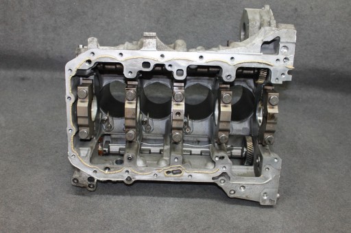 BMW E90 LCI F20 F30 F34 F36 F10 F15 F25 E84 2.0D 184KM N47D20C БЛОК ДВИГАТЕЛЯ