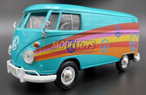 Доставка фургона VW Type2 T1 Peace 1:24 Motormax 79583