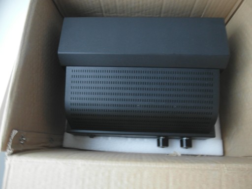Ламповый предусилитель Dynavox TPR-1