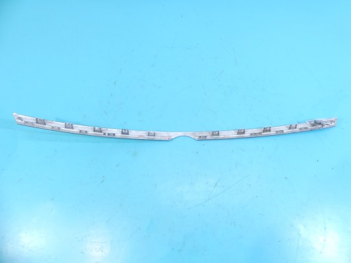 LISTWA ATRAPY GRILLA VW PASSAT B8