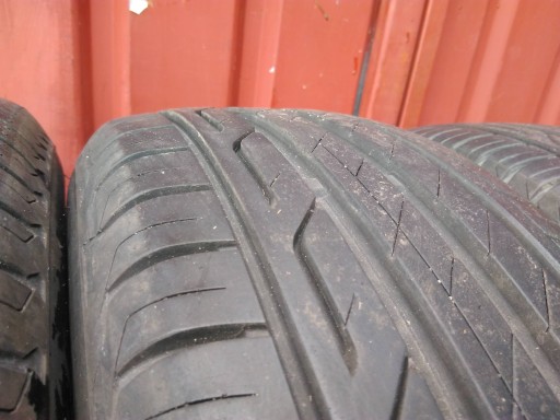 4 шины Bridgestone Turanza T001 195/65 R15 6-7,2 мм