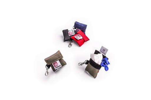 Брелок для ключей MINI Аптечка первой помощи черный