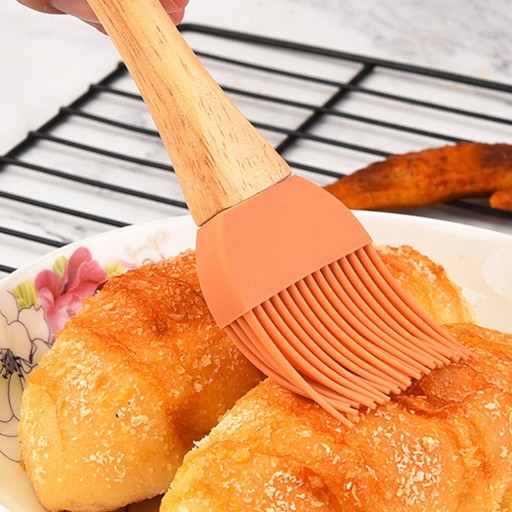 СИЛИКОНОВАЯ МАСЛЯНАЯ ЩЕТКА С ДЕРЕВЯННОЙ РУЧКОЙ ДЛЯ ВЫПЕЧКИ ГРИЛЯ