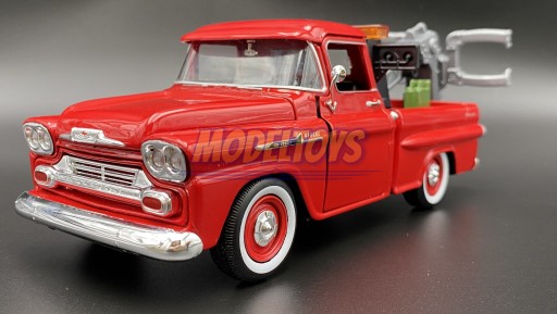 Эвакуатор Chevy Apache 1958 1:24 Motormax 75343