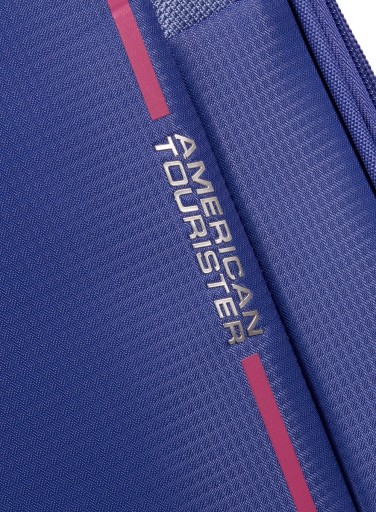 Чемодан увеличенной каюты American Tourister Pulsonic - нежно-сиреневый