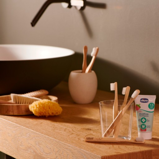 ЗУБНАЯ ЩЕТКА CHICCO ECO BAMBOO 36м+