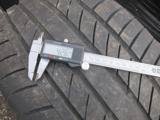 КОМПЛЕКТ ЛЕТНИХ ШИН 275/40R20 106Y CONTINENTAL 4x4