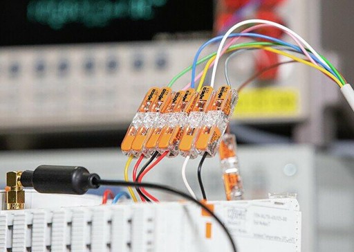WAGO Проходной быстроразъёмный соединитель 221-2411, 2x0,2-4мм², 1 шт.