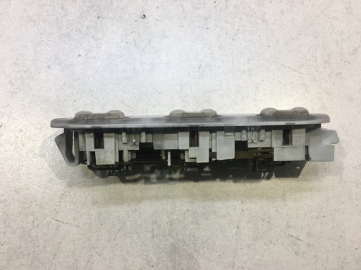 LAMPKA PODSUFITKI SCENIC II 1.9 DCI 8200073234