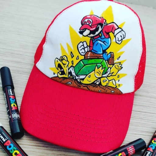 Золотой маркер для плакатов Posca PC-5M