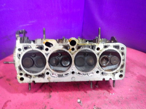 Audi A3 8L 1.6 8V AKL 101 км головка 06B103373A Крышка клапана