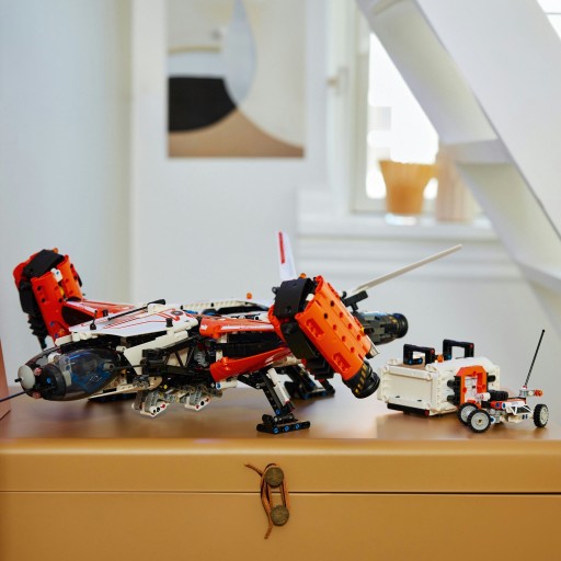 LEGO Technic LT81 Транспортный корабль вертикального взлета и посадки LEGO 42181