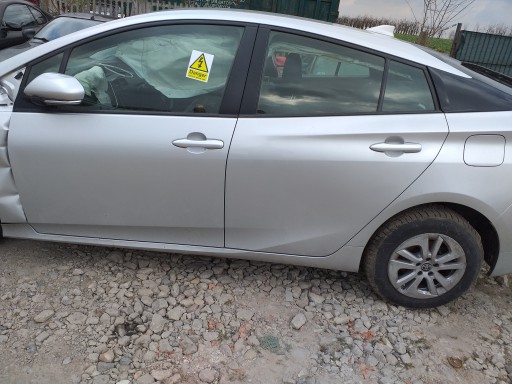 Розетка для зарядки Toyota Prius IV PRIME PLUG IN