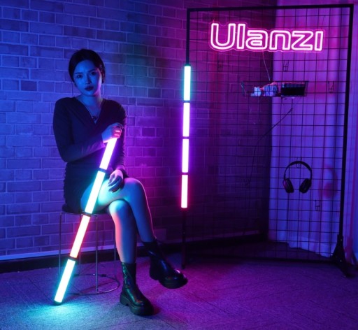 Lampa Diodowa LED Ulanzi VL110 RGB Tuba + MAGNES