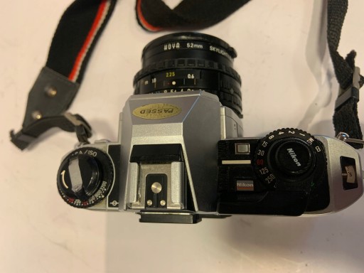 APARAT NIKON FG 20 + OB NIKON E 1,8/50