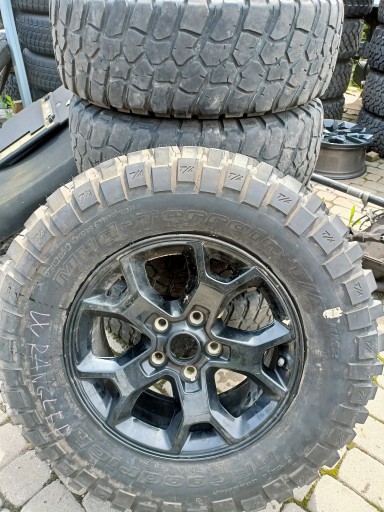 ШИНЫ + ДИСКИ BFGOODRICH MUD-TERRAIN T/A KM2 LT255/75 R17 1H/1080 КОМПЛЕКТ