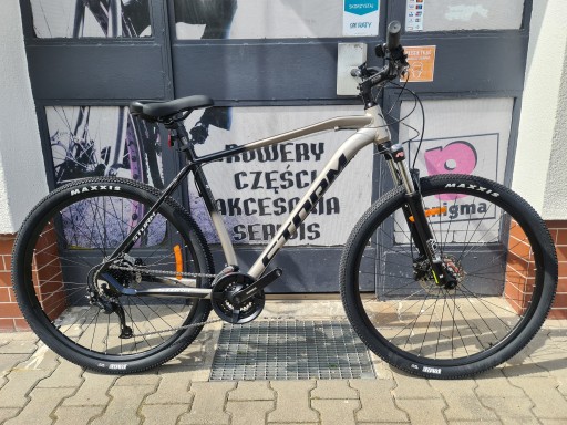 NOWOŚĆ! STORM SHARK 4.0 29