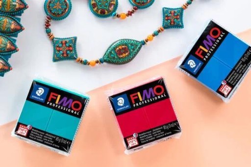 Термореактивная масса FIMO Professional 85г черная