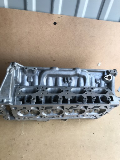 Głowica silnika VW Audi Seat Skoda 2.0 TFSI 06K403AE/AF