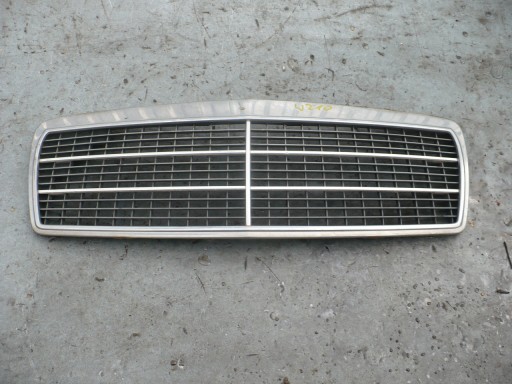MERCEDES W210 РЕШЕТКА РАДИАТОРА A2108880023