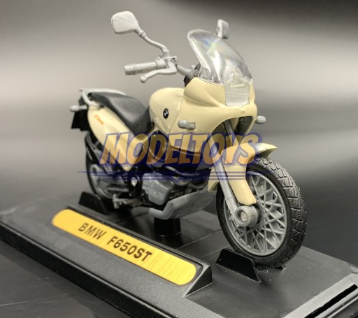 BMW F650 ST на базе Motormax в масштабе 1:18.