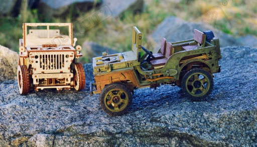 Деревянный городской джип 4x4 Механическая модель 3D-пазл