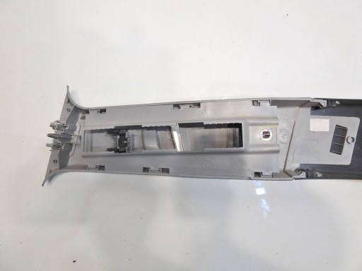 КРЫШКА СТОЙКИ B СПРАВА OPEL ASTRA H III HB