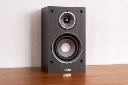 TAGA Harmony TAV-807S М. Венге пар 2.0