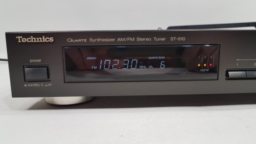 ТЮНЕР TECHNICS ST-610/КВАРЦ/ЯПОНИЯ/АМ-АНТЕННА/АУДИОШОК