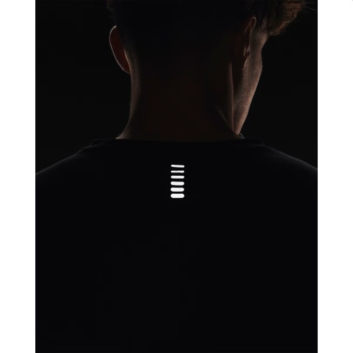 МУЖСКАЯ ФУТБОЛКА ДЛЯ БЕГА UNDER ARMOR COOLING M