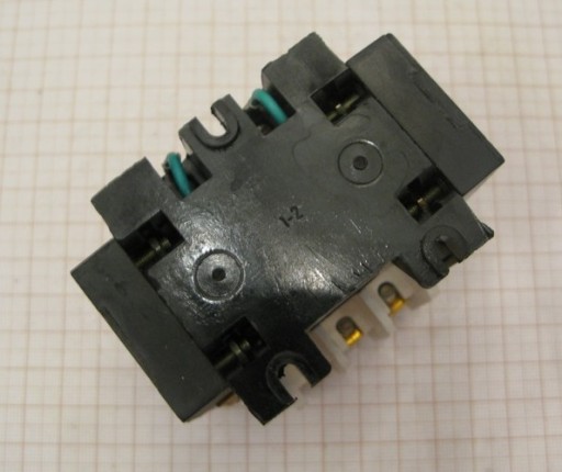 Stycznik TSM-1 cewka 220VAC ( 16A )