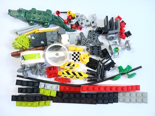 LEGO World Racers 8899 Болото с крокодилами