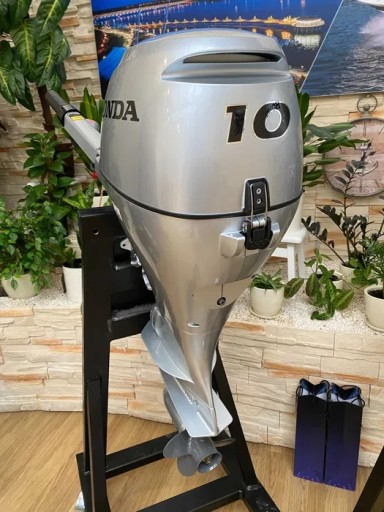 Подвесной двигатель HONDA BF10 DK2 SHSU, румпель 10 л.с.