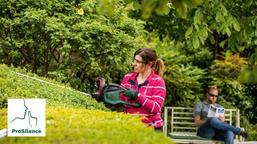 Кусторез BOSCH UniversalHedgeCut 50
