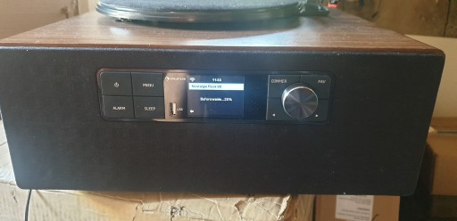 Подключите проигрыватель Vinyl Cube к Интернету/DAB+/FM USB